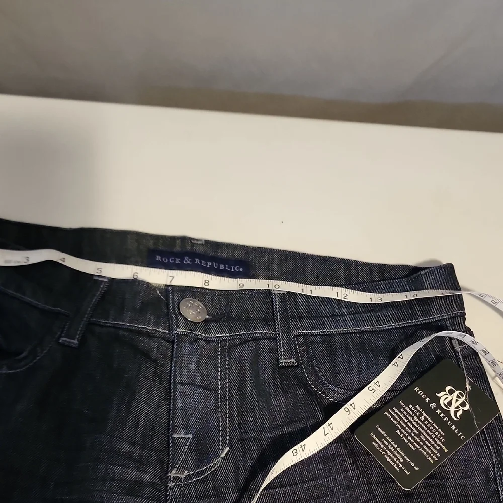 Rock & Republic NWT STELLA Straight Denim Jeans W/GEMS SIZE 29